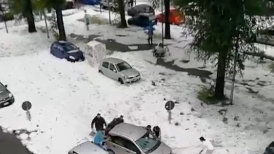 Torino diventa bianca per la grandine - VIDEO