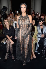 Kim Kardashian in biancheria intima alla Paris Fashion Week 31