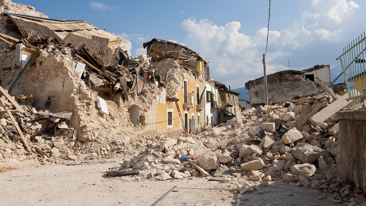 "Nelle casette dei terremotati c'è il rischio ci finiscano gli immigrati"