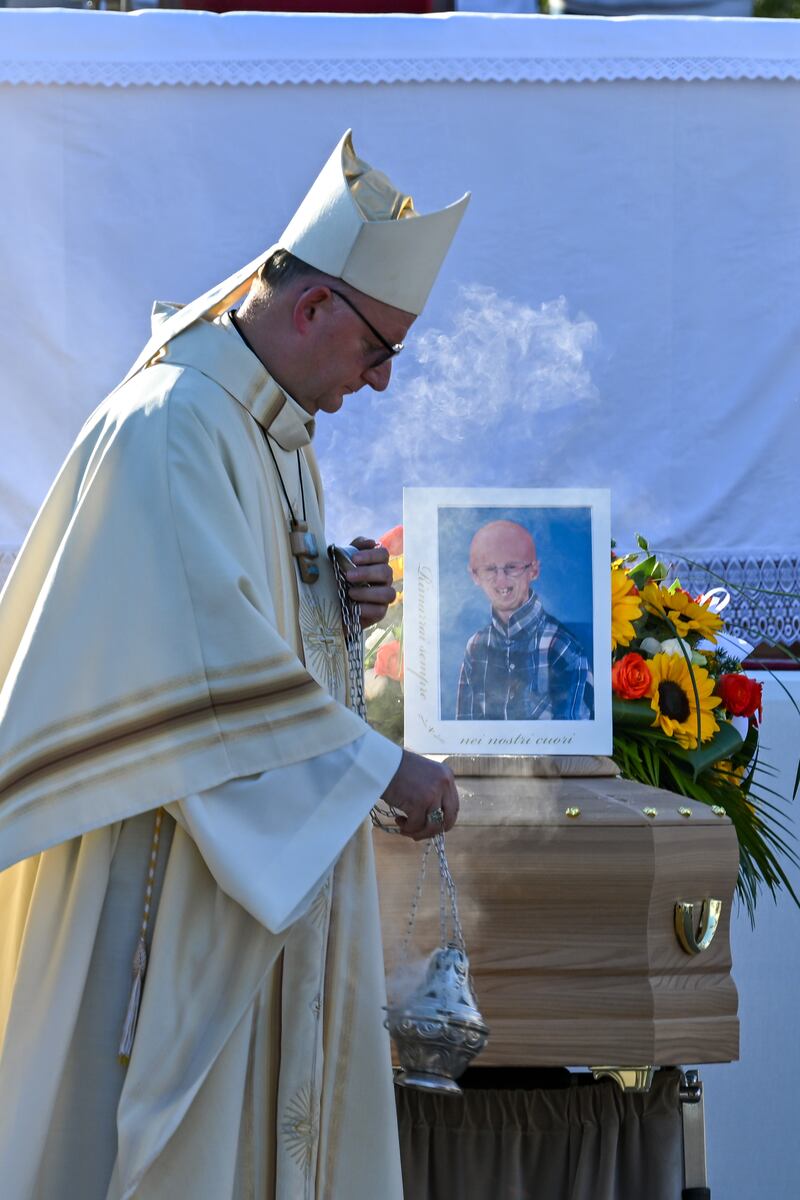 I funerali di Sammy Basso 4