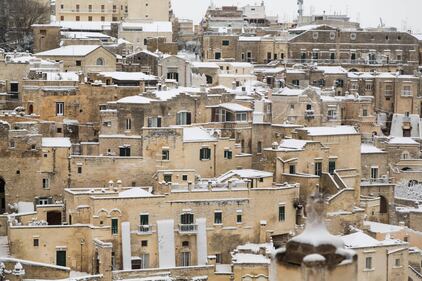 Lo spettacolo dei Sassi di Matera sotto la neve 5