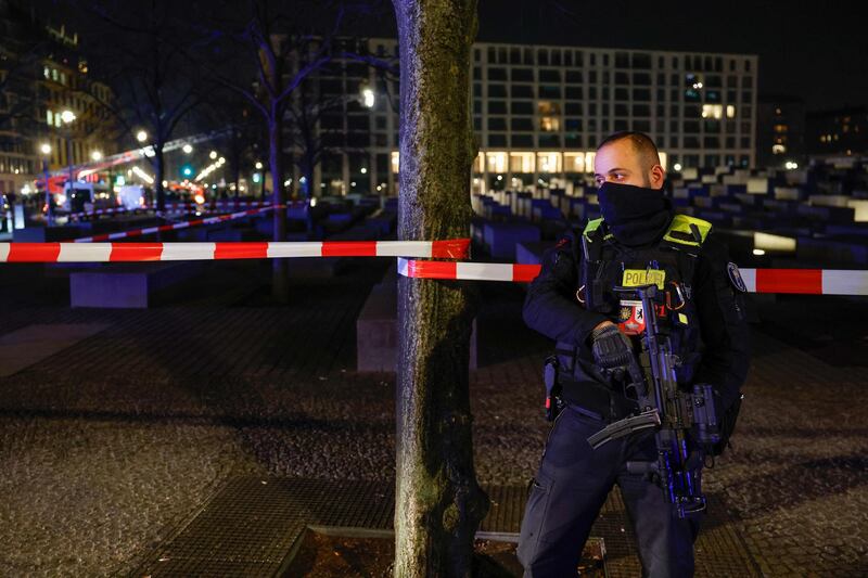 Attacco al Memoriale dell'Olocausto di Berlino 10