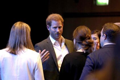Principe Harry, le foto del convegno sul turismo 7