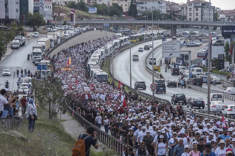 Istanbul, la marcia per la giustizia in Turchia 1