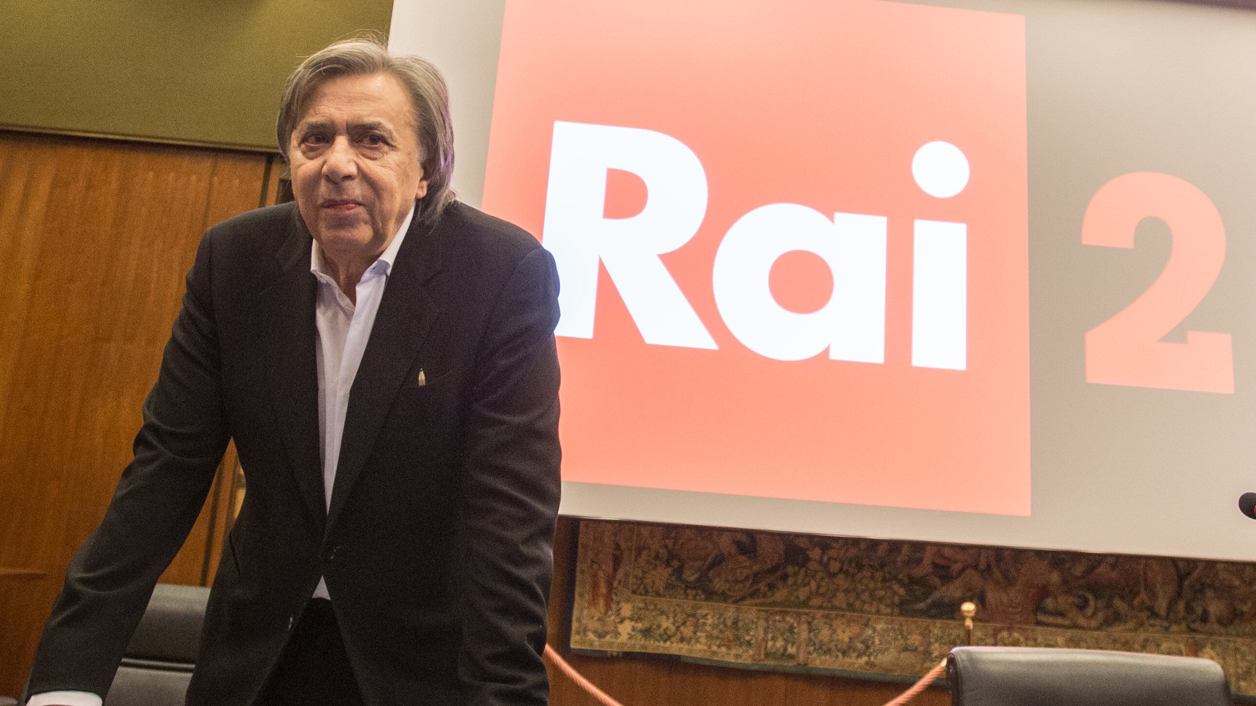 Freccero (e Sortino) affondano Rai 2
