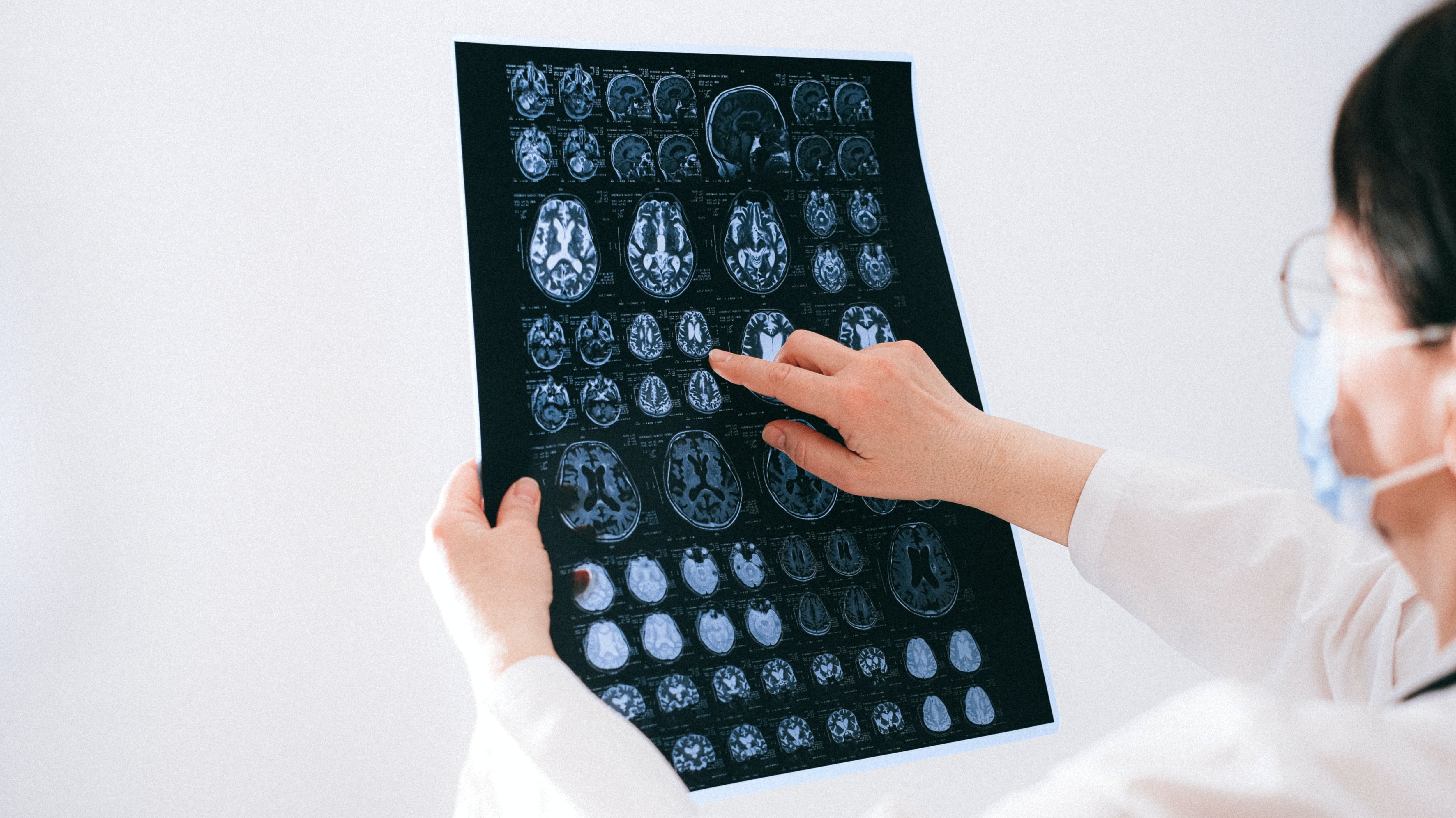 Depressione, combatterla ripristinando il ritmo cerebrale