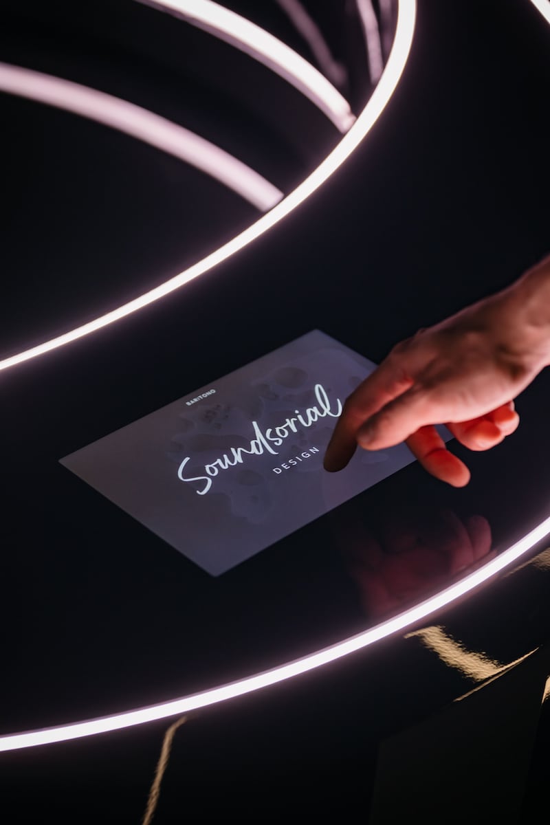 IQOS e Devialet alla Design Week: FOTO 6