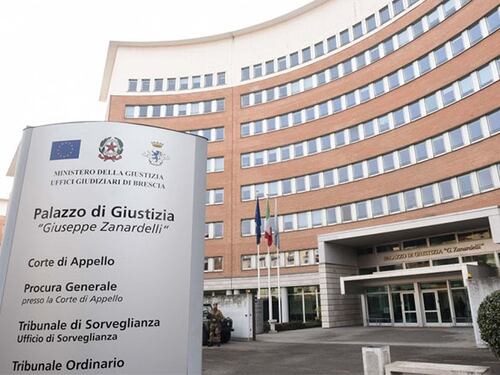 "Vuoi vedere tua figlia? Pagami o sparisco": madre ricattatrice condannata a un anno e sei mesi