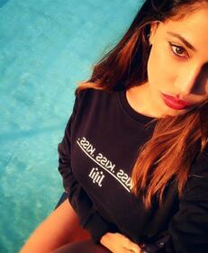 Il sexy risveglio di Belén Rodriguez 12