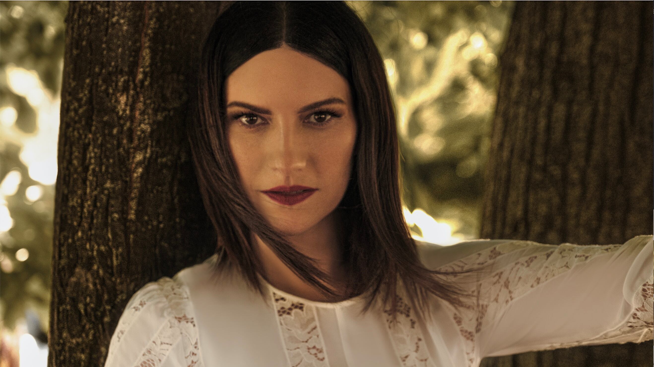 "Devolverò il cachet dei miei concerti". Il gesto di Laura Pausini per l'Emilia Romagna