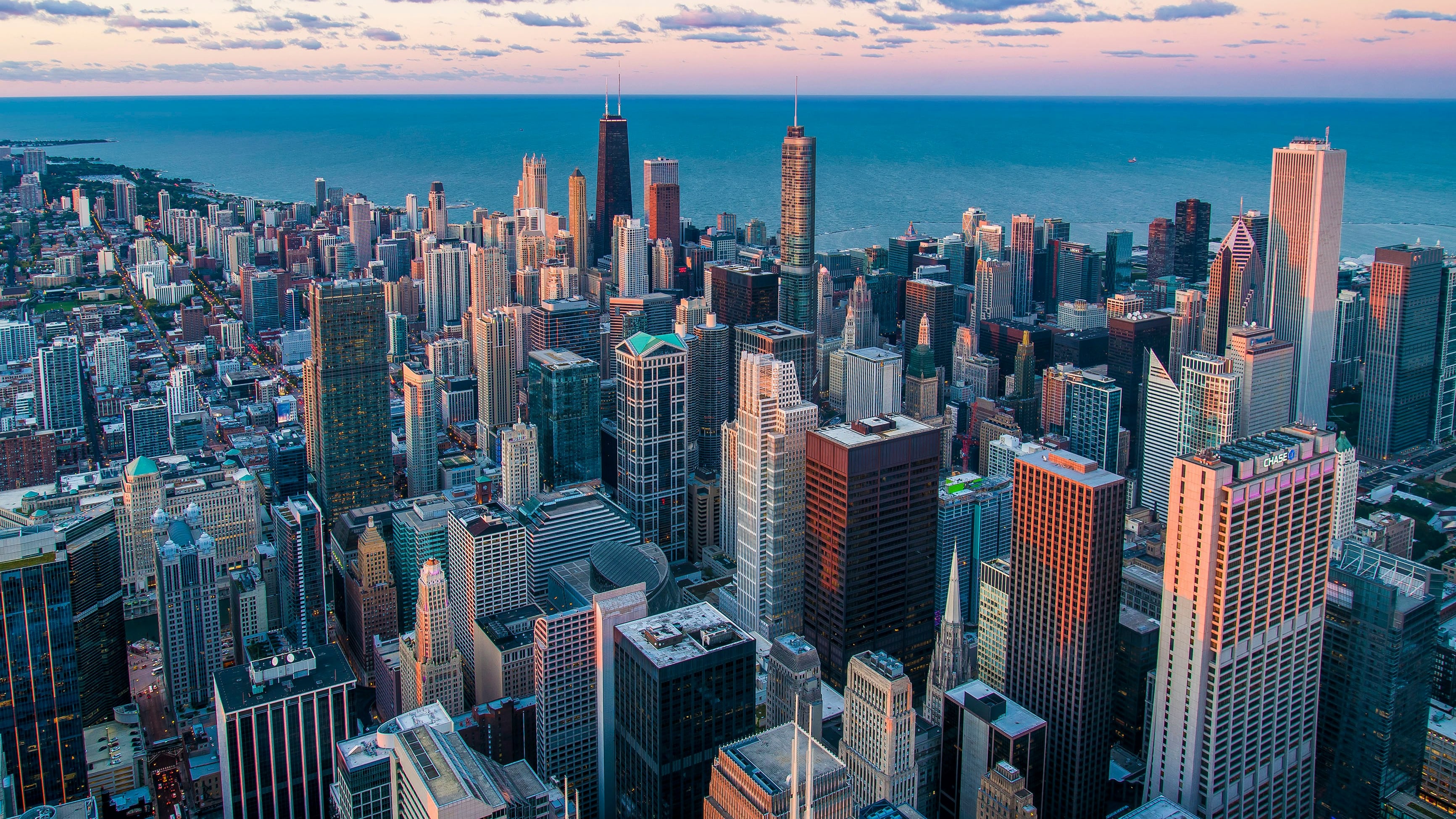 Grattacieli, finanza, sport: è scontro New York-Chicago