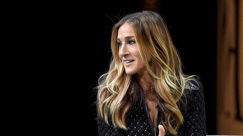 Met Gala 18: Sarah Jessica Parker, solo trucco sul viso? 15