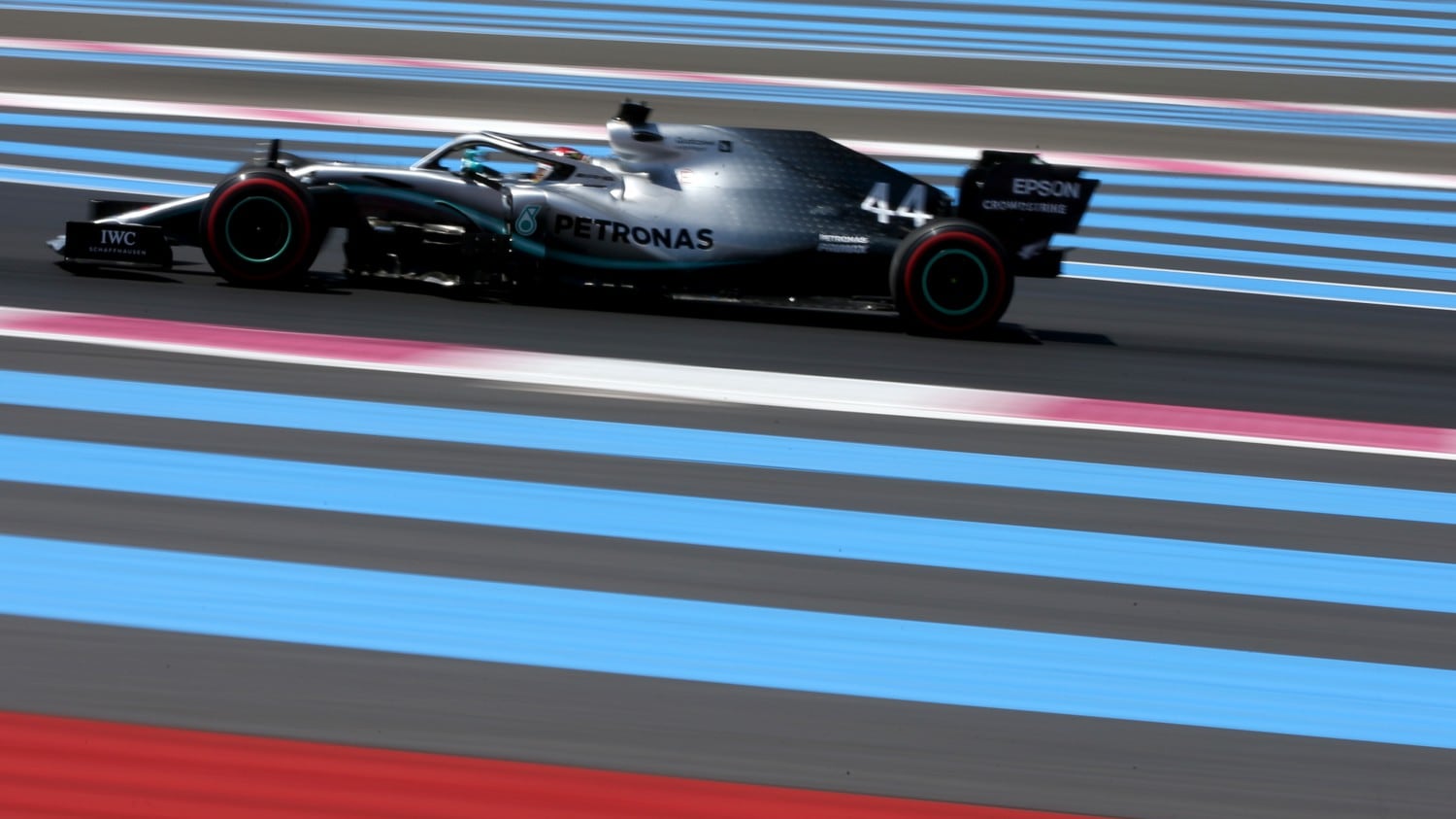 Formula Uno, pole per Hamilton davanti a Bottas. Male Vettel, solo settimo