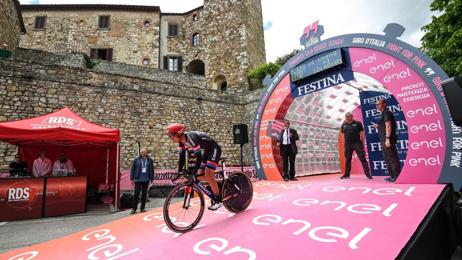 Il Giro si corre sull'autosole