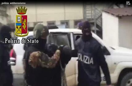 Il blitz anti-terrorismo a Brescia 3
