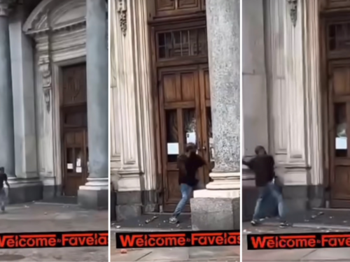 Le frasi contro i cristiani e le pietre sulle vetrate: così lo straniero ha assaltato la chiesa a Torino