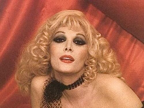 Vamp, svampita, svanita. Morta Isabella Biagini l'autoironia del varietà