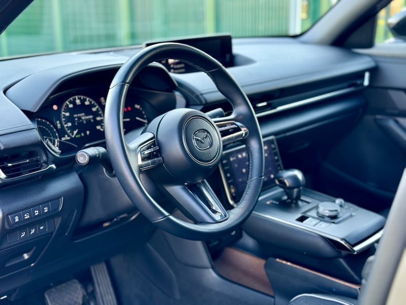 Mazda MX-30 2024: guarda la gallery del crossover elettrico giapponese 17