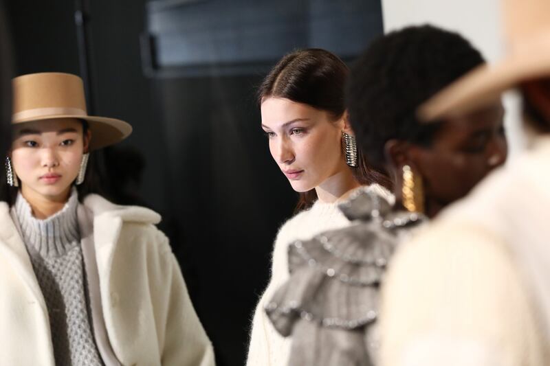 Bella Hadid hot per Bulgari: foto 3
