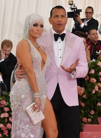 Jennifer Lopez e il clan Kardashian al Met Gala, foto 2