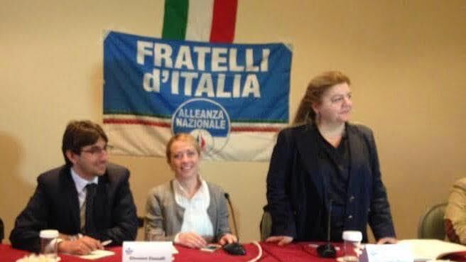 Livorno, si oppone a Gay pride: minacce e insulti ad esponente di Fdi