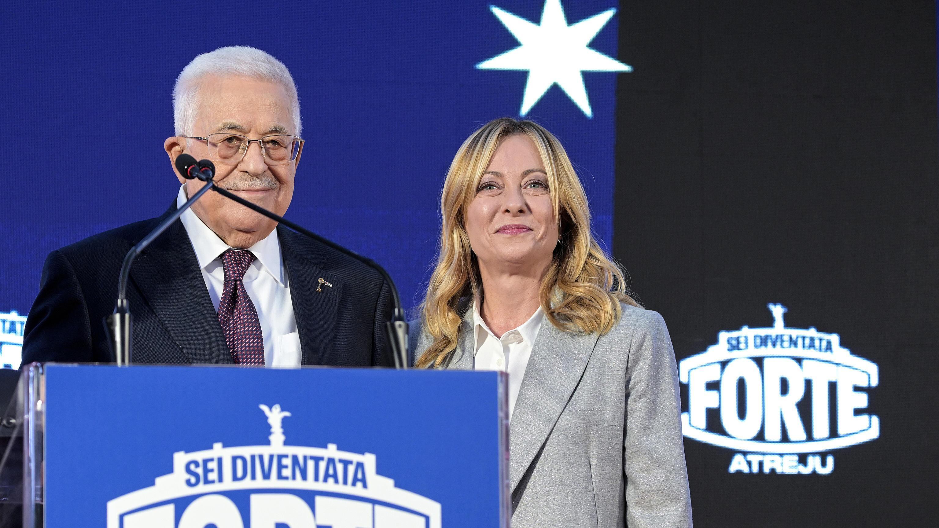 Abu Mazen: "Grazie Italia per gli aiuti"