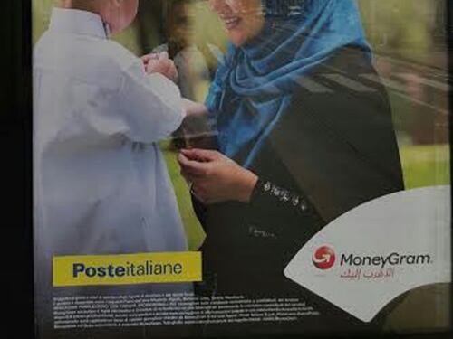 Pubblicità delle Poste in arabo: la Lega Nord insorge