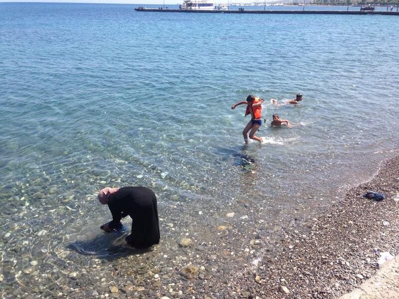 Kos, l'isola trasformata in campo profughi 10
