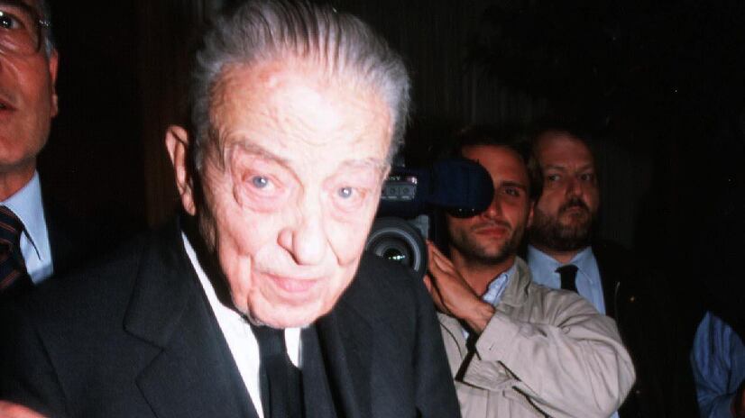 "Mediobanca, soltanto bugie su Cuccia e Maranghi"