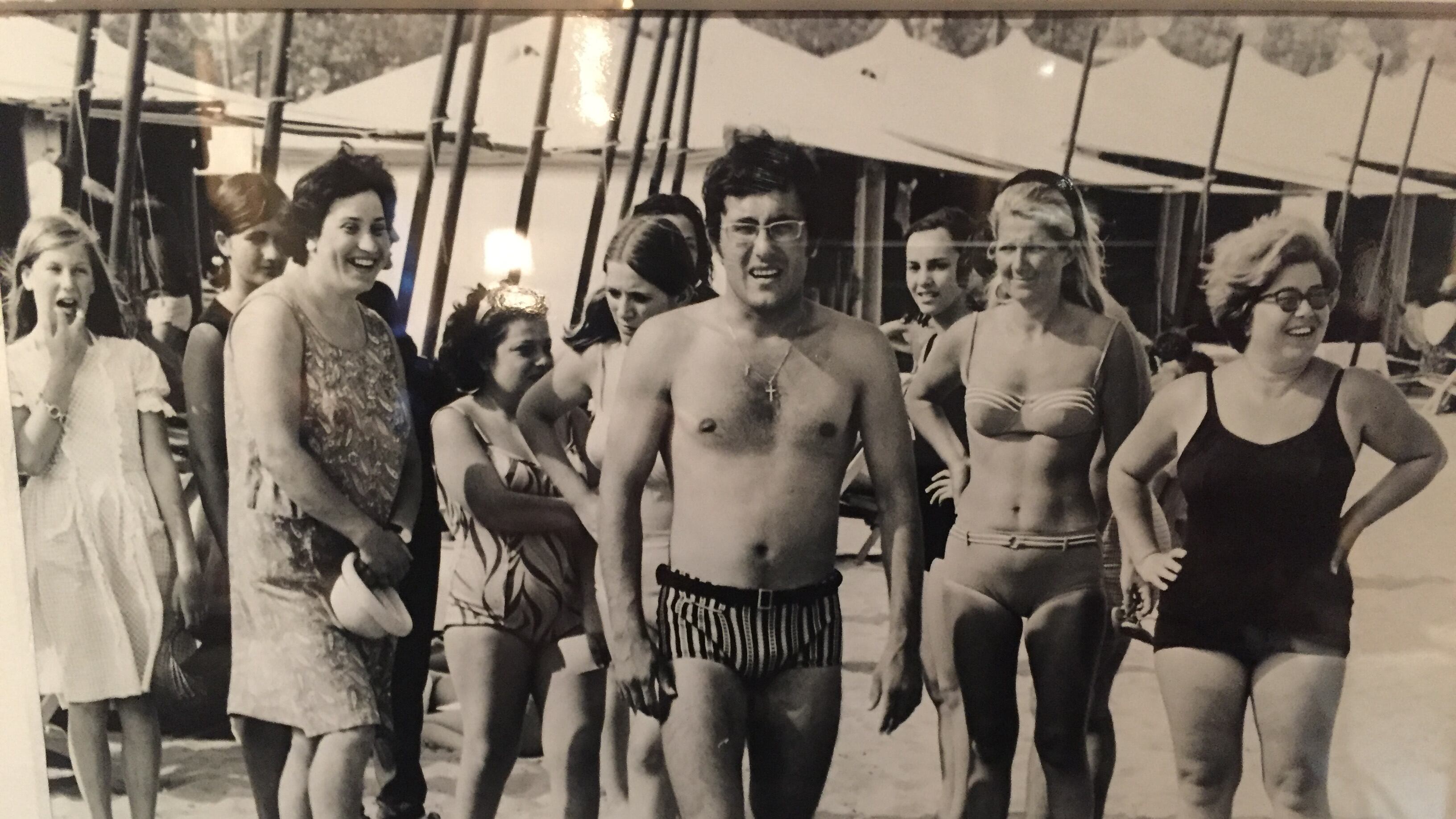 La fiera anti-MeToo per l'uomo macho snobbato dalle donne