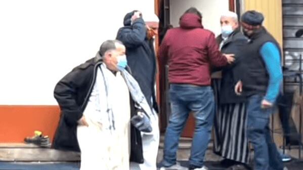 La Lega sveglia il sindaco: "Chiuda la moschea abusiva"