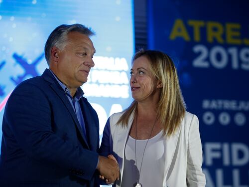 Viktor Orban scrive a Giorgia Meloni: "Continuiamo la collaborazione sulla politica del buon senso"