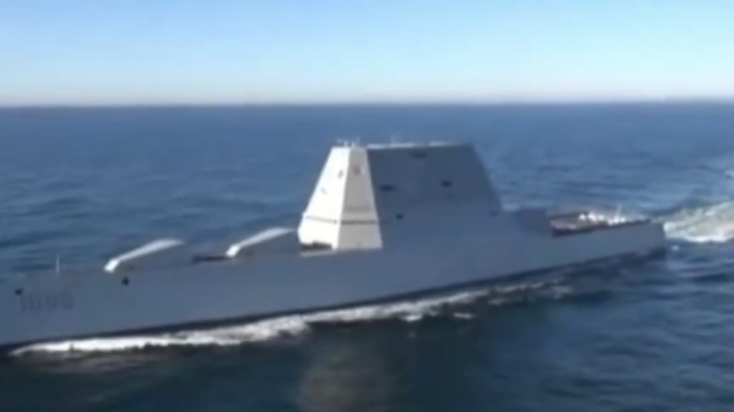 Una nave con armi ipersoniche per sfidare la Cina: la mossa degli Usa nel Pacifico