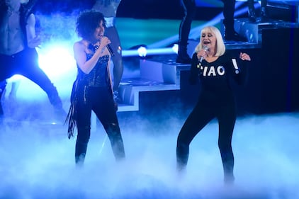 Raffaella Carrà: le foto della finale di The Voice 12