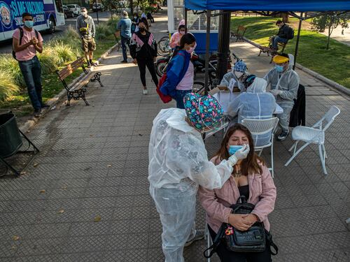 Test gratis ai no vax spreco immorale