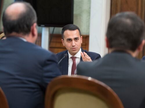 Di Maio prepara la sforbiciata: "Taglio pensioni d'oro al 40%"