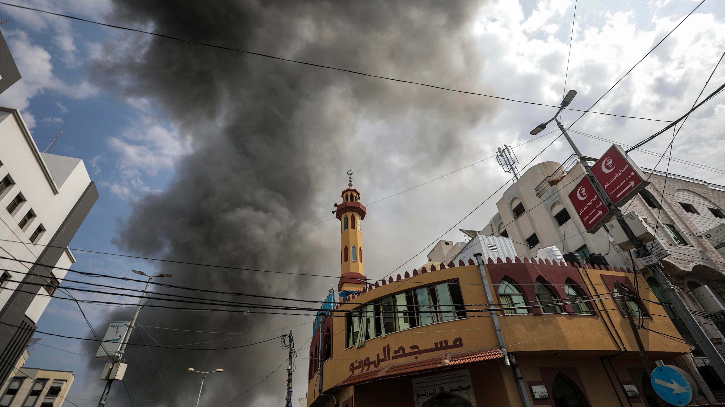 Bibi e il pugno di ferro per sradicare Hamas. "Entreremo nella Striscia"