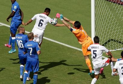 Il ko di un'Italia irriconoscibile: gli highlights 16