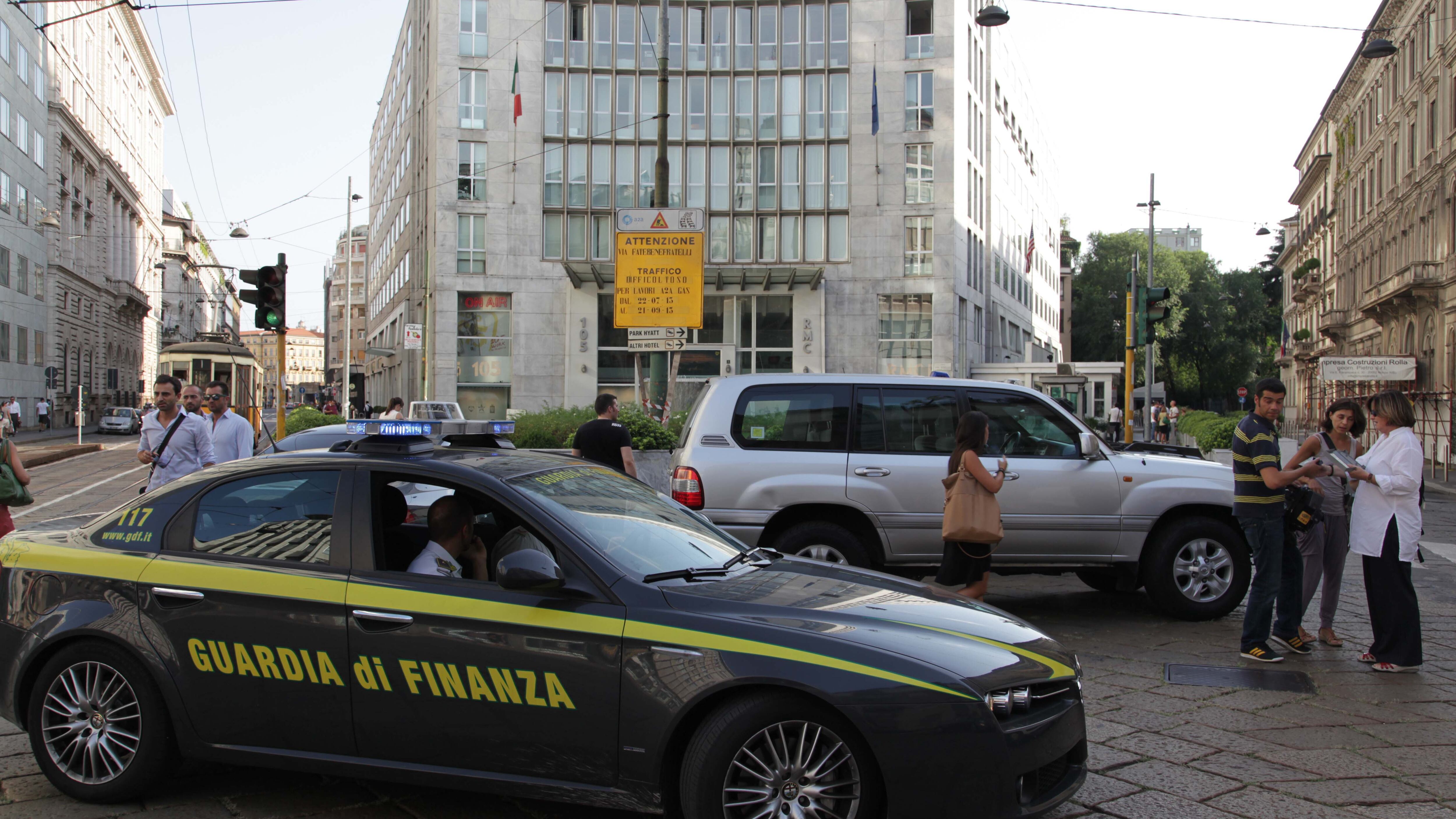 Allarme bomba a Milano, evacuato il consolato Usa