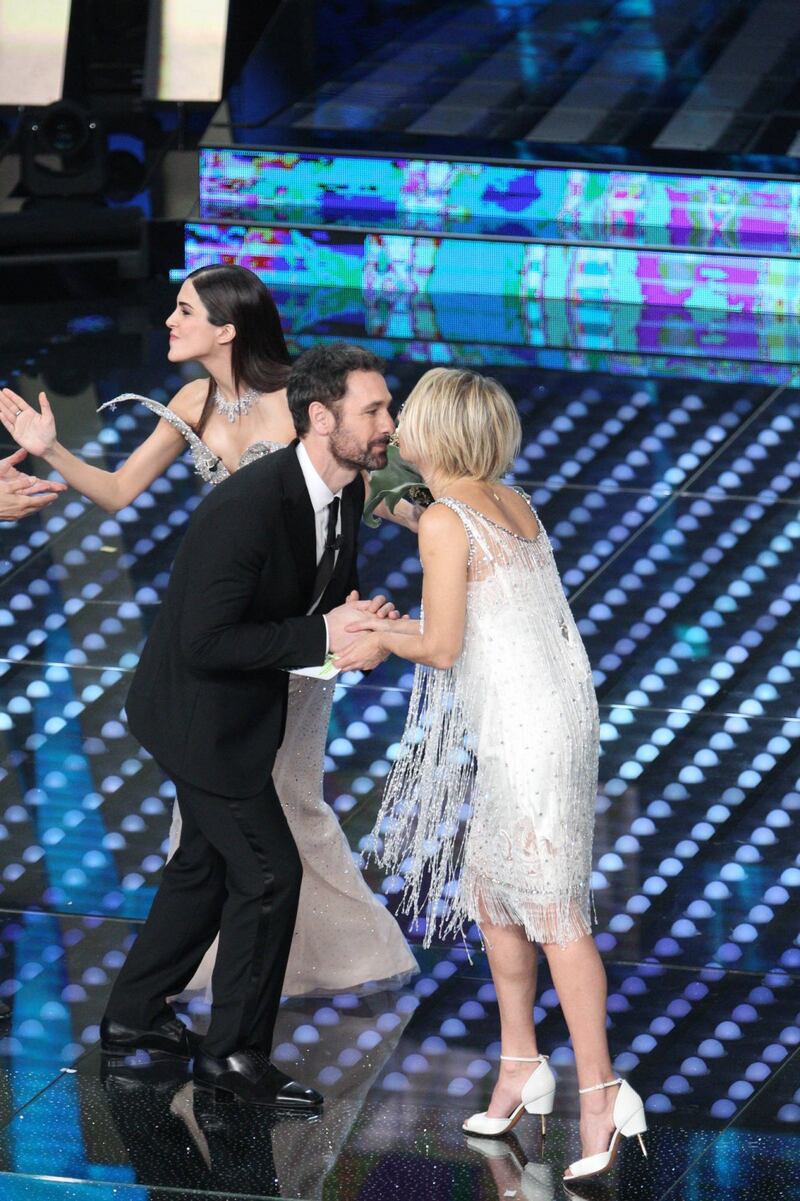 Sanremo 2017, la prima volta di Maria De Filippi 17