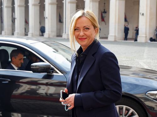 Il primo problema per Meloni, Letta invidioso e Kevin Spacey: quindi, oggi...