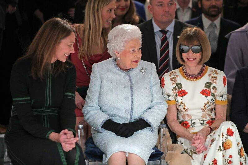 La Regina Elisabetta alla Fashion Week 12
