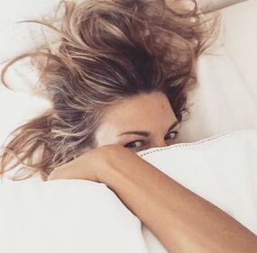 Martina Colombari, risveglio senza trucco sui social  1