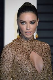 Adriana Lima sexy sul red carpet 6
