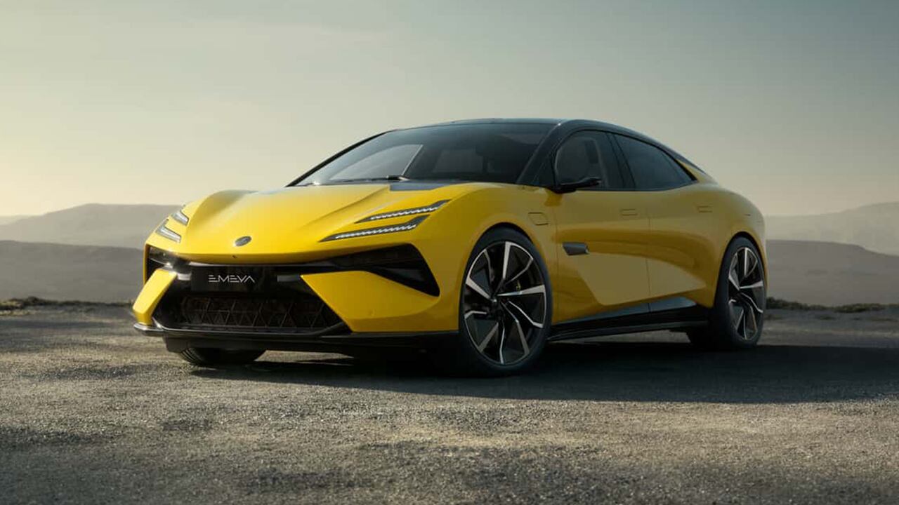 Lotus Emeya, svelata la super berlina elettrica da 905 CV
