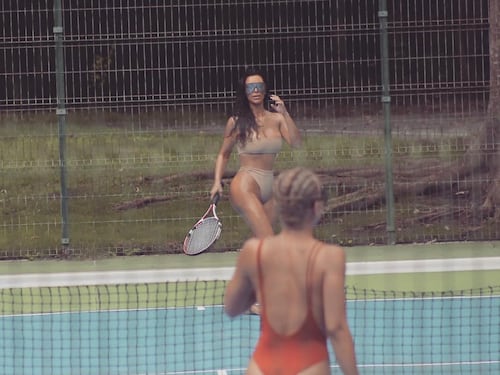 Kim Kardashian: tennis a luci rosse
