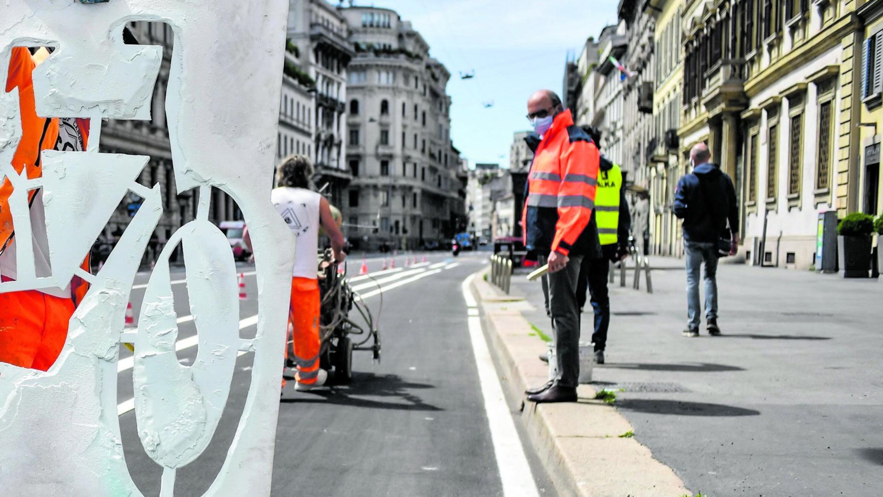 Divieti e ossessioni. La Milano di Sala diventa avanguardia delle follie “green”