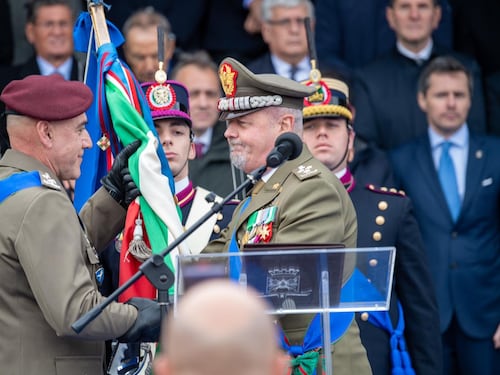 Esercito, alla Cecchignola il passaggio di consegne dello Stato maggiore tra Serino e Masiello