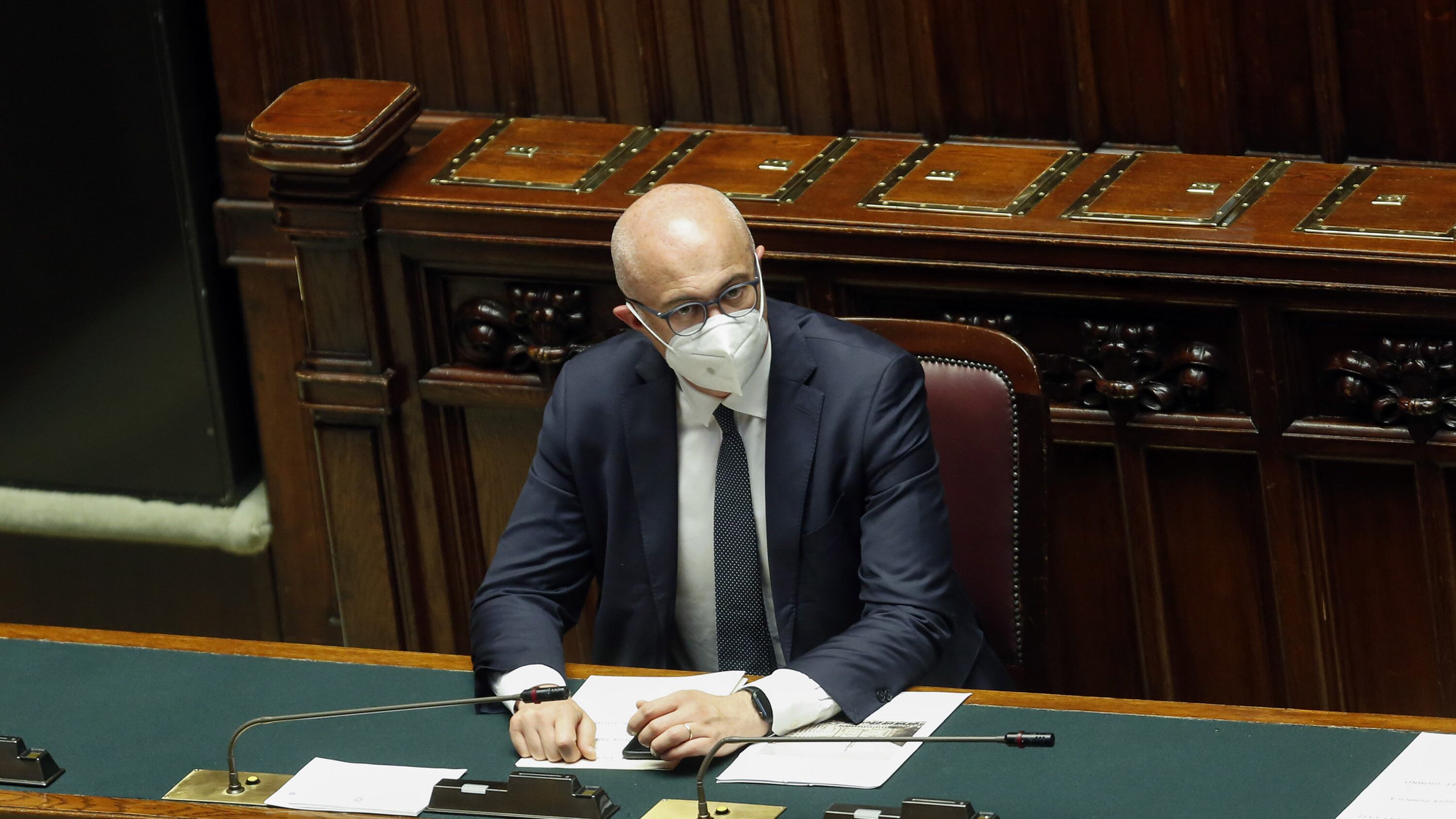 Quegli insulti grillini a Berlusconi. FI fa quadrato: "Sconcertante"