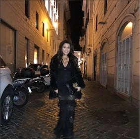 Alessia Macari scollata cita Beyoncé 3